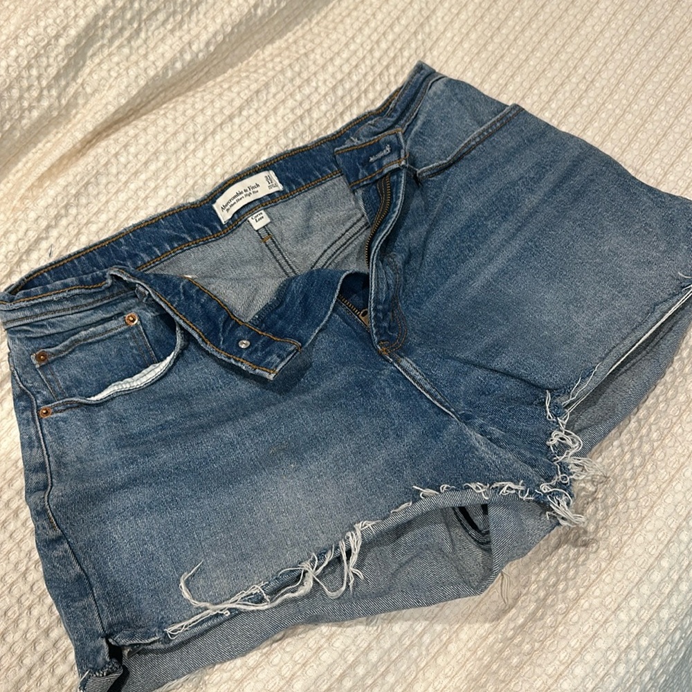 Curve Love Mom Shorts